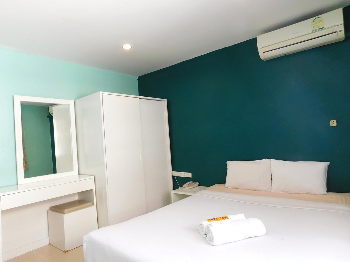 Be Fine Guesthouse Пхукет Экстерьер фото